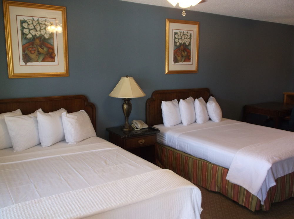 Four Horseman Travel Lodge Pilot Point Extérieur photo